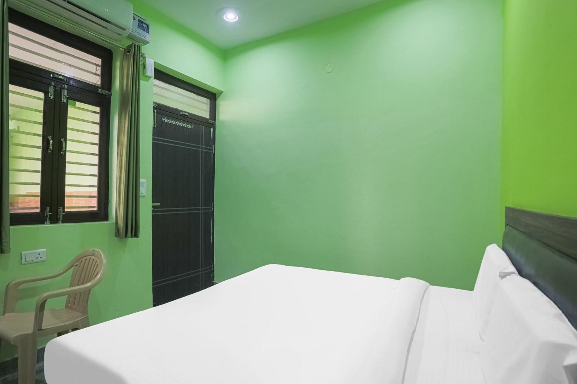 Capital O A-One Hotel Manesar Ngoại thất bức ảnh